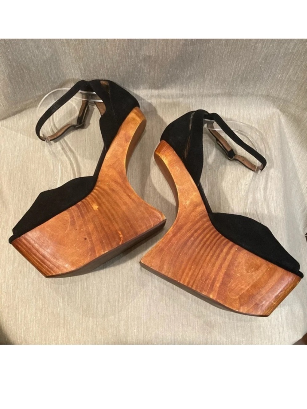 JEFFREY CAMPBELL 
Str&up Wood Heel-less Ankle
Strap Black Sandals